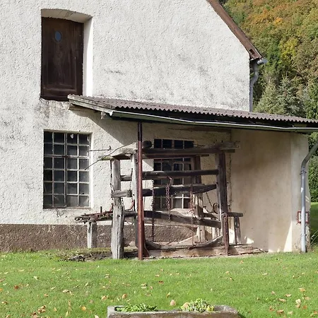 Wallenborner Hohe アパート